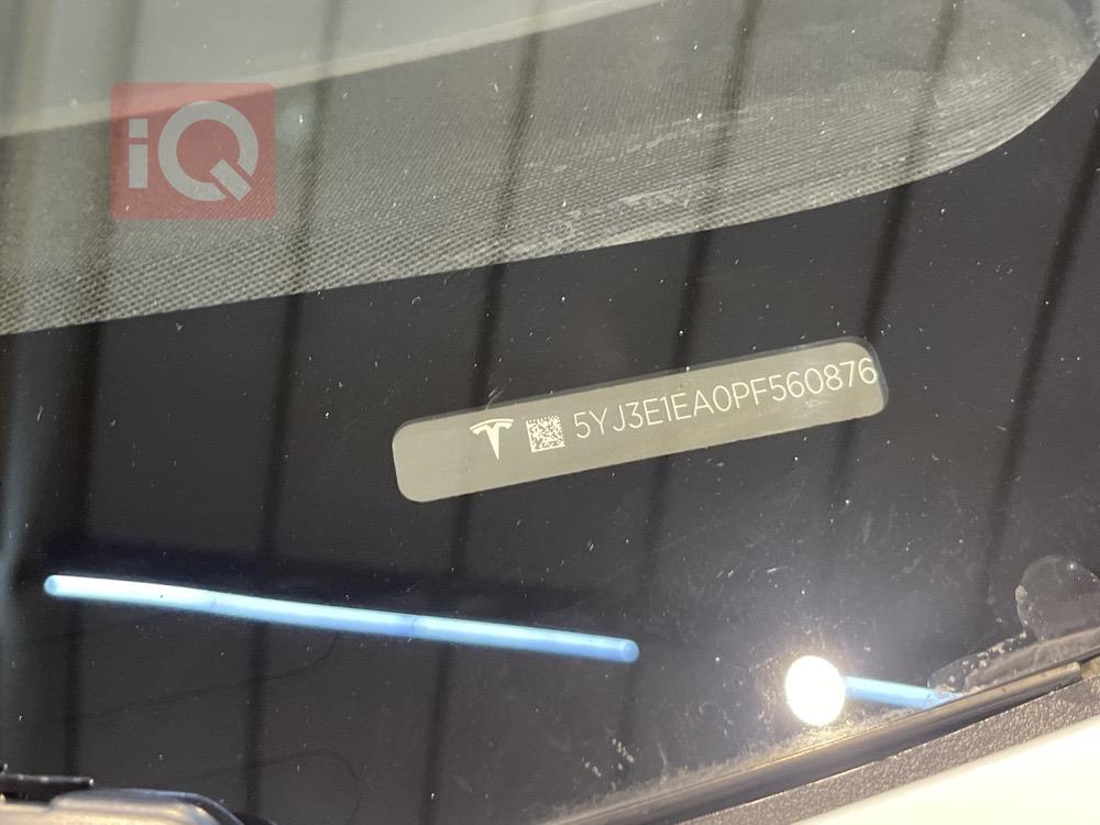 تێسلا مۆدێل 3